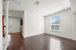 8601 Rock Pigeon Dr, Austin, TX 78729 - Photo 11