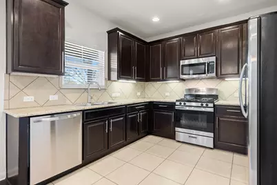 8601 Rock Pigeon Drive, Austin, TX 78729 - Photo 17