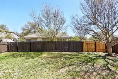 8601 Rock Pigeon Drive, Austin, TX 78729 - Photo 33