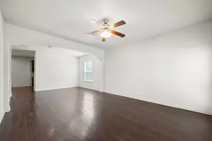 8601 Rock Pigeon Dr, Austin, TX 78729 - Photo 9