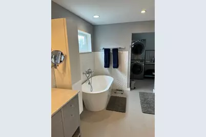 2109 Riverview Street #A, Austin, TX 78702 - Photo 21