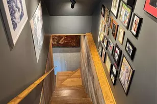 2109 Riverview St, Austin, TX 78702 - Photo 23