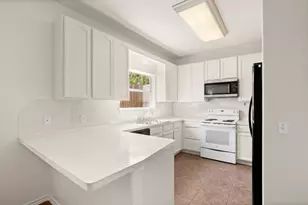 7312 E Ben White Blvd, Austin, TX 78741 - Photo 7