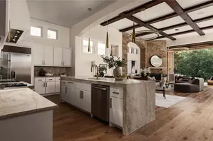 8320 Carranzo Dr, Austin, TX 78735 - Photo 15