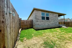 173 Golden Bell Wy, Buda, TX 78610 - Photo 39