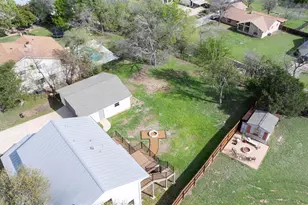 129 Ridgecrest Rd, Georgetown, TX 78628 - Photo 35
