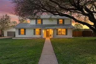 129 Ridgecrest Rd, Georgetown, TX 78628 - Photo 1
