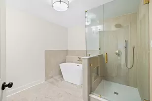 129 Ridgecrest Rd, Georgetown, TX 78628 - Photo 9