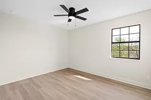 129 Ridgecrest Rd, Georgetown, TX 78628 - Photo 25