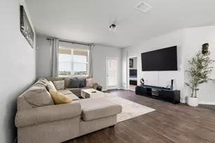 212 Apache Plum Dr, Kyle, TX 78640 - Photo 9