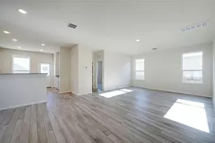 221 Cherry Vine Dr, Buda, TX 78610 - Photo 5