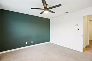 3004 Whisper Oaks Ln, Georgetown, TX 78628 - Photo 21