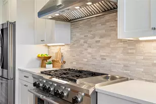 2902 Cedarview Dr, Austin, TX 78704 - Photo 13