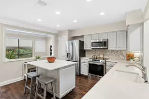 122 World of Tennis Sq, Lakeway, TX 78738 - Photo 11