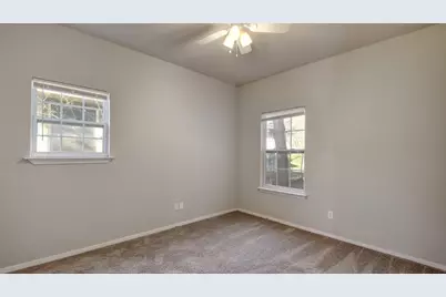 2206 Pennsylvania Avenue #A, Austin, TX 78702 - Photo 11