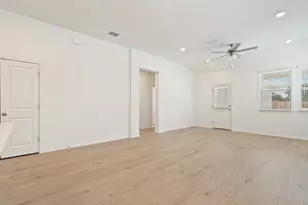 267 Tenny Ln, Kyle, TX 78640 - Photo 17