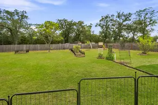 107 Turner Ln, Paige, TX 78659 - Photo 29