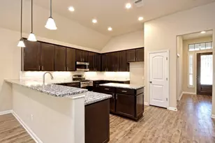 2216 Lookout Range Dr, Leander, TX 78641 - Photo 5