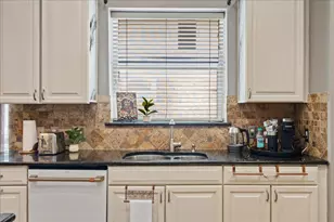 1505 Laurel Oak Loop, Round Rock, TX 78664 - Photo 11