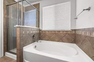 1049 Regency Ln, Round Rock, TX 78665 - Photo 13