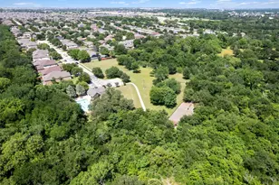 1049 Regency Ln, Round Rock, TX 78665 - Photo 31