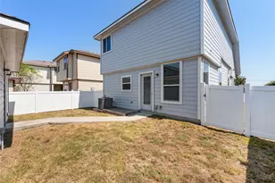 413 Cane River Dr, Pflugerville, TX 78660 - Photo 17