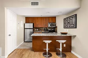 7685 Northcross Dr, Austin, TX 78757 - Photo 9