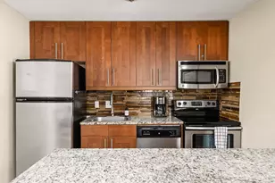 7685 Northcross Dr, Austin, TX 78757 - Photo 5