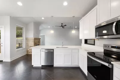 10006 George Hill Drive, Dripping Springs, TX 78620 - Photo 17