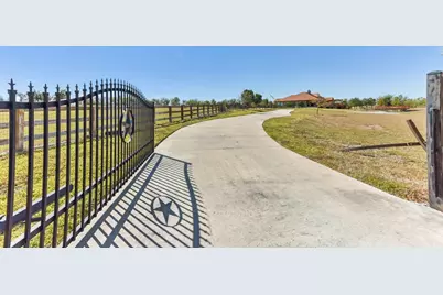 9511 Magnolia Ranch Cove, Pflugerville, TX 78660 - Photo 3