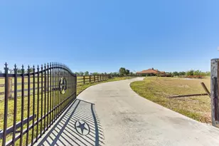 9511 Magnolia Ranch Cove, Pflugerville, TX 78660 - Photo 3