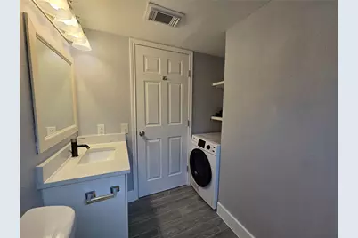 2504 Manor Circle #B, Austin, TX 78723 - Photo 19
