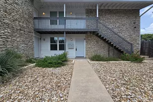 2504 Manor Cir, Austin, TX 78723 - Photo 1