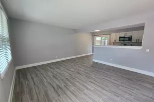 2504 Manor Cir, Austin, TX 78723 - Photo 11