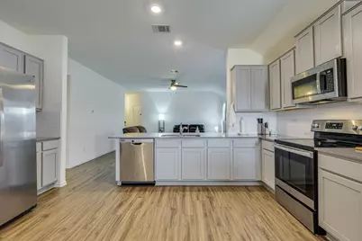 557 Greatest Gift Way, Jarrell, TX 76537 - Photo 13