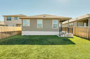 557 Greatest Gift Wy, Jarrell, TX 76537 - Photo 37