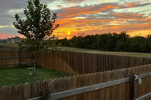 557 Greatest Gift Wy, Jarrell, TX 76537 - Photo 39