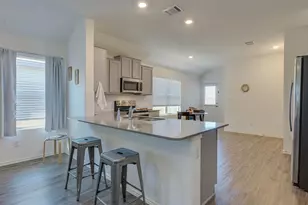 557 Greatest Gift Wy, Jarrell, TX 76537 - Photo 11