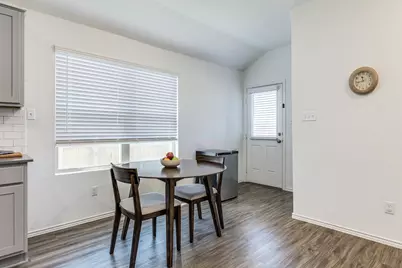 557 Greatest Gift Way, Jarrell, TX 76537 - Photo 17