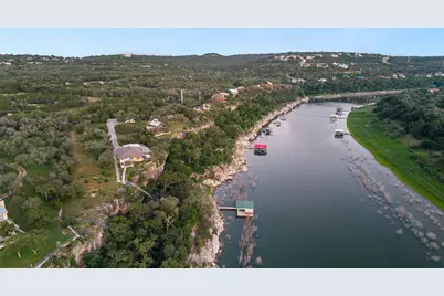 1104 Cliffview Drive, Spicewood, TX 78669 - Photo 27
