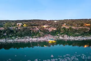 1104 Cliffview Dr, Spicewood, TX 78669 - Photo 29