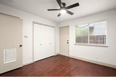 1010 W 23rd Street #3, Austin, TX 78705 - Photo 7