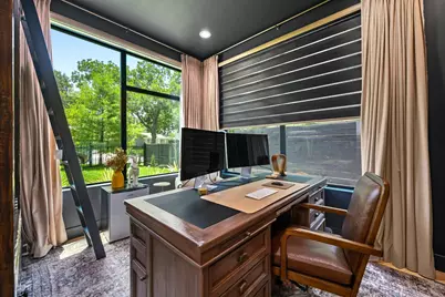 7810 Hardy Drive, Austin, TX 78757 - Photo 5