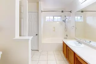 1325 Darjeeling Dr, Pflugerville, TX 78660 - Photo 13