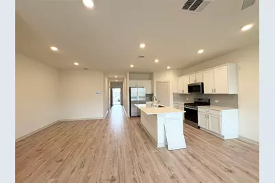 13704 Zuhause Drive, Pflugerville, TX 78660 - Photo 3