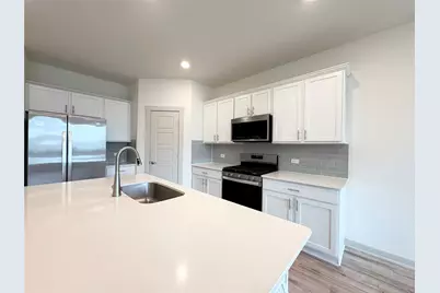 13704 Zuhause Drive, Pflugerville, TX 78660 - Photo 7