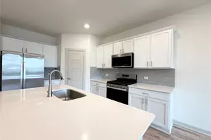 13704 Zuhause Dr, Pflugerville, TX 78660 - Photo 7
