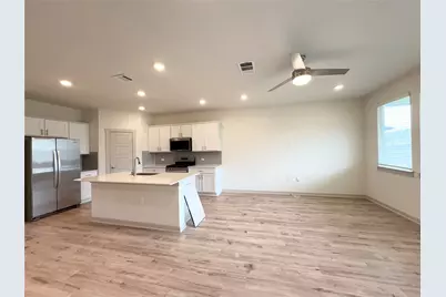 13704 Zuhause Drive, Pflugerville, TX 78660 - Photo 5
