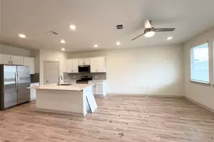 13704 Zuhause Dr, Pflugerville, TX 78660 - Photo 5