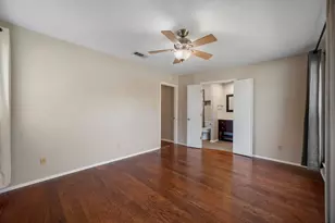 7402 Bucknell Dr, Austin, TX 78723 - Photo 17